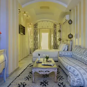 2* Riad Goloboy